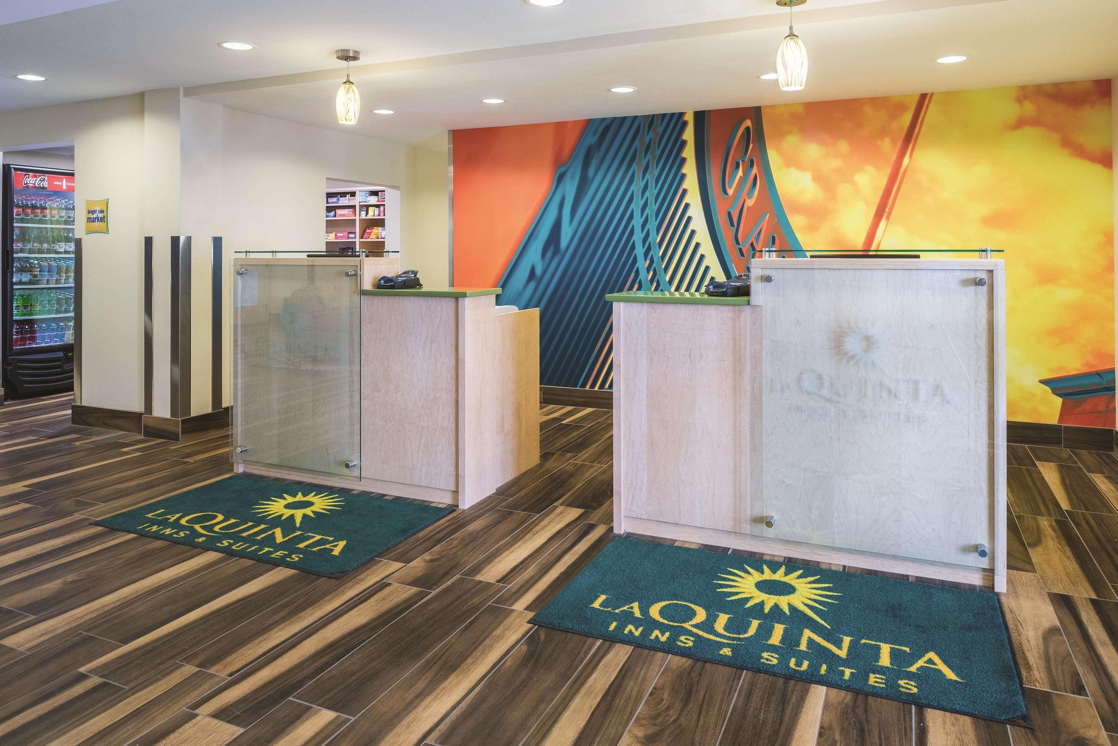 La Quinta By Wyndham Grand Forks Hotel Eksteriør billede