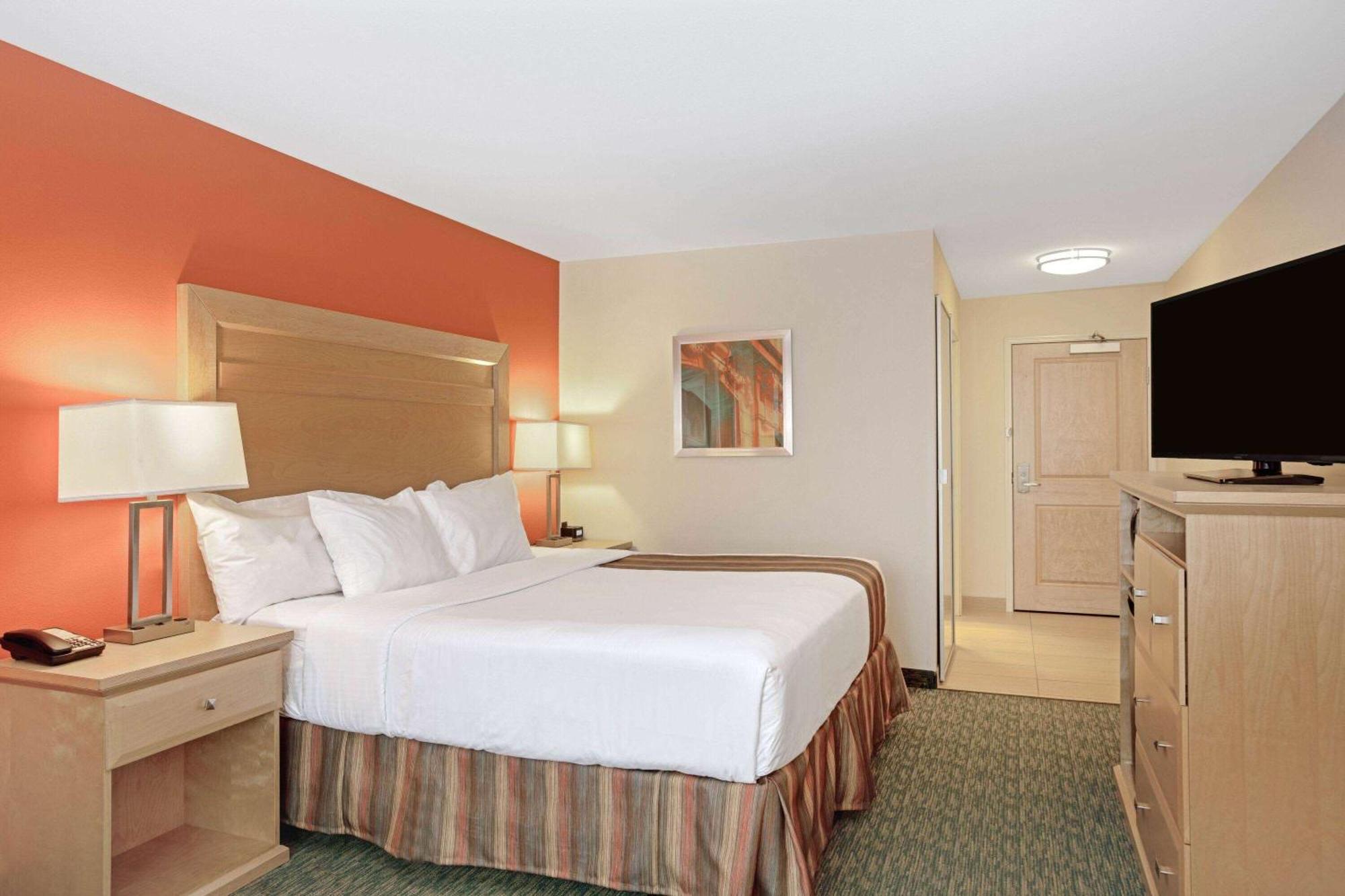La Quinta By Wyndham Grand Forks Hotel Eksteriør billede